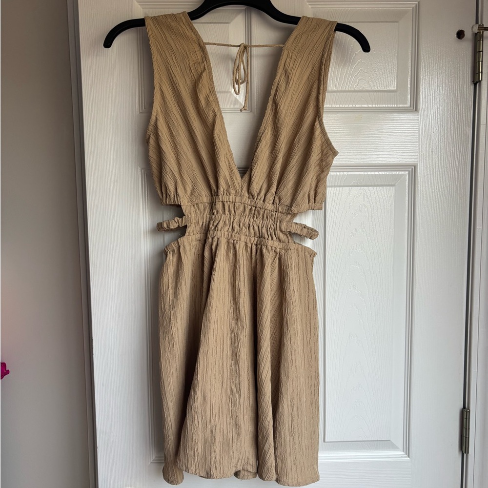 Blush Sleeveless V-Neck Cutout Mini Dress in Beige - Picture 4 of 6